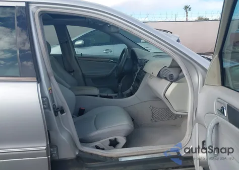 2003 Mercedes-Benz C 230 Kompressor Sport from USA, damaged, VIN WDBRF40J13F396011